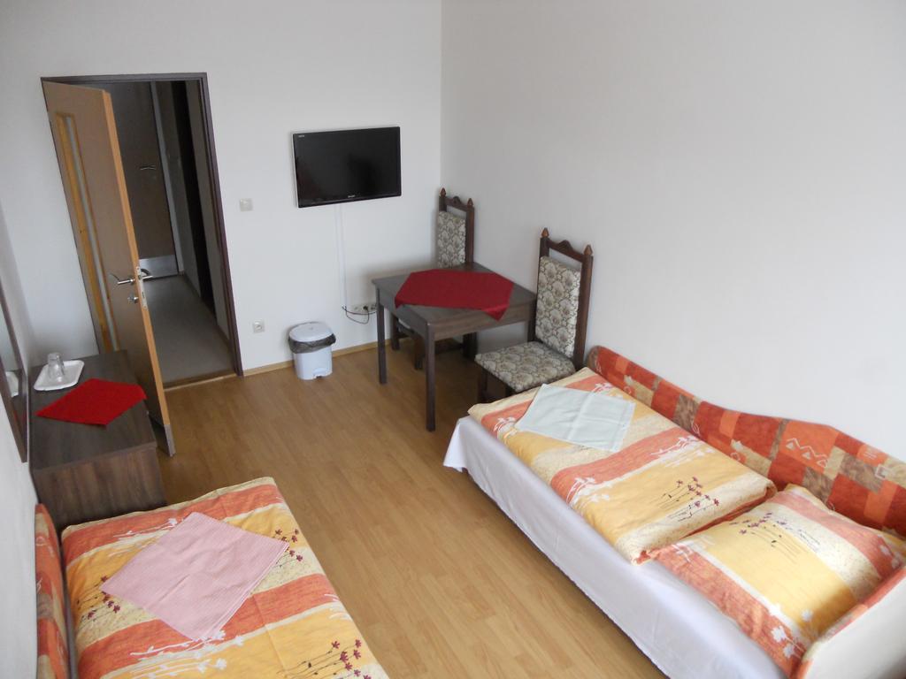 Motel Madona Банска бистрица Екстериор снимка