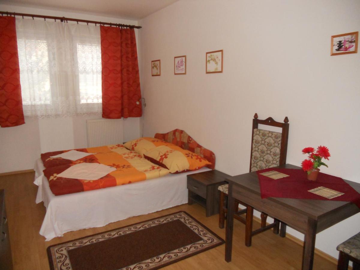 Motel Madona Банска бистрица Стая снимка